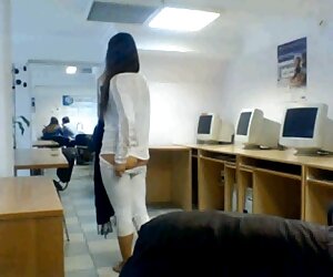 Beyaz çorap sarışın kaba bedava mature pornosu konuşma ile bir adam ile mastürbasyon